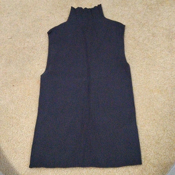 Zara short sleeve turtle neck - Picture 1 of 6